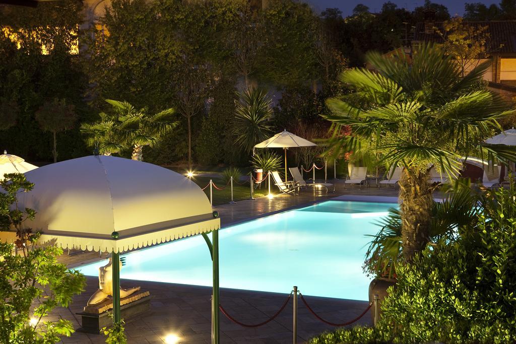 Vip'S Motel Luxury Accommodation & Spa Lonato Esterno foto