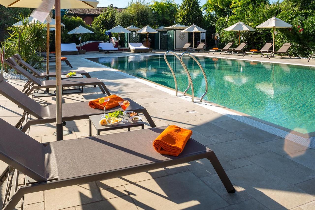 Vip'S Motel Luxury Accommodation & Spa Lonato Esterno foto