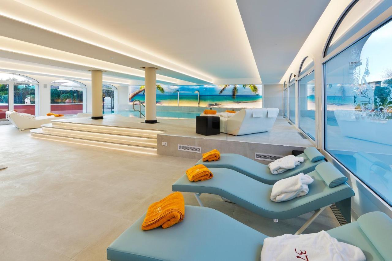 Vip'S Motel Luxury Accommodation & Spa Lonato Esterno foto