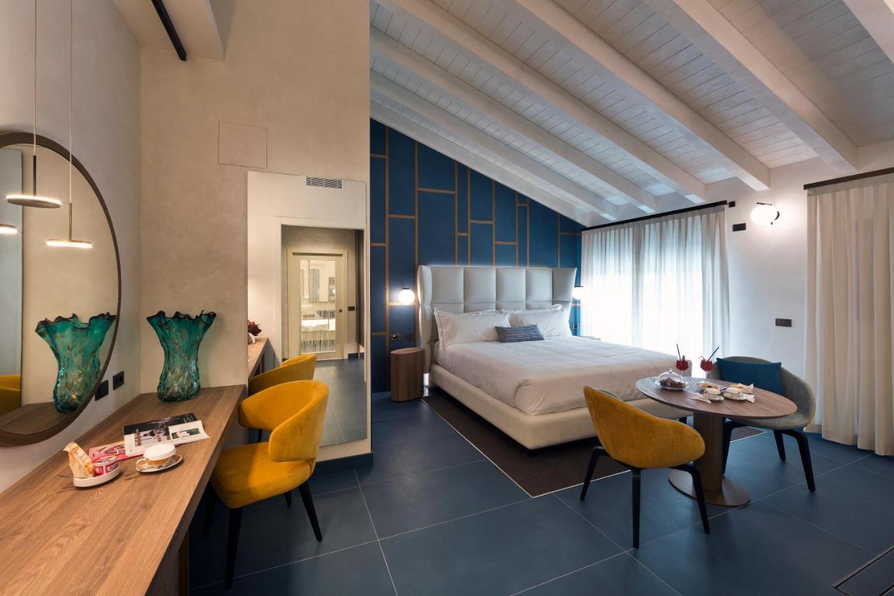 Vip'S Motel Luxury Accommodation & Spa Lonato Esterno foto