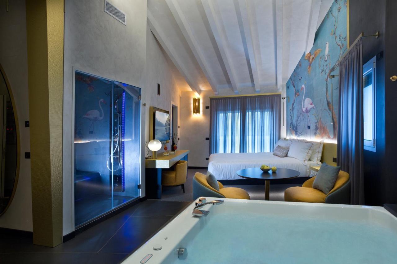 Vip'S Motel Luxury Accommodation & Spa Lonato Esterno foto